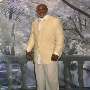 Meet your Posher, James